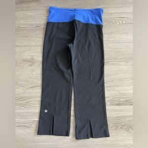 lululemon athletica y2k Black and Blue cropped Leggings